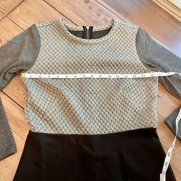 Loft Long Sleeve Swing Short Dress Black/gray - Picture 6 of 10